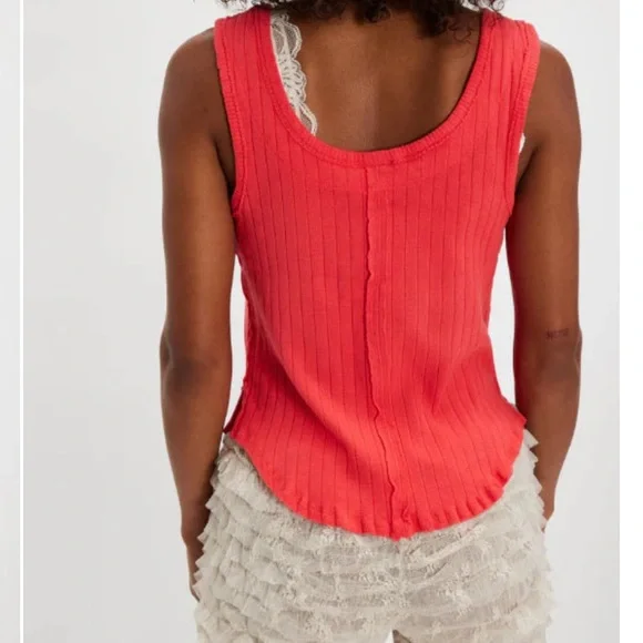 NWT!!! Free People Bryson Henley Tank Red - Picture 2 of 2